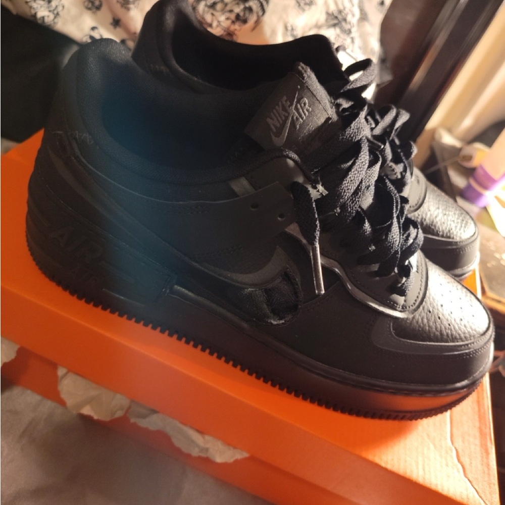 Nike Air Women’s Black Sneakers